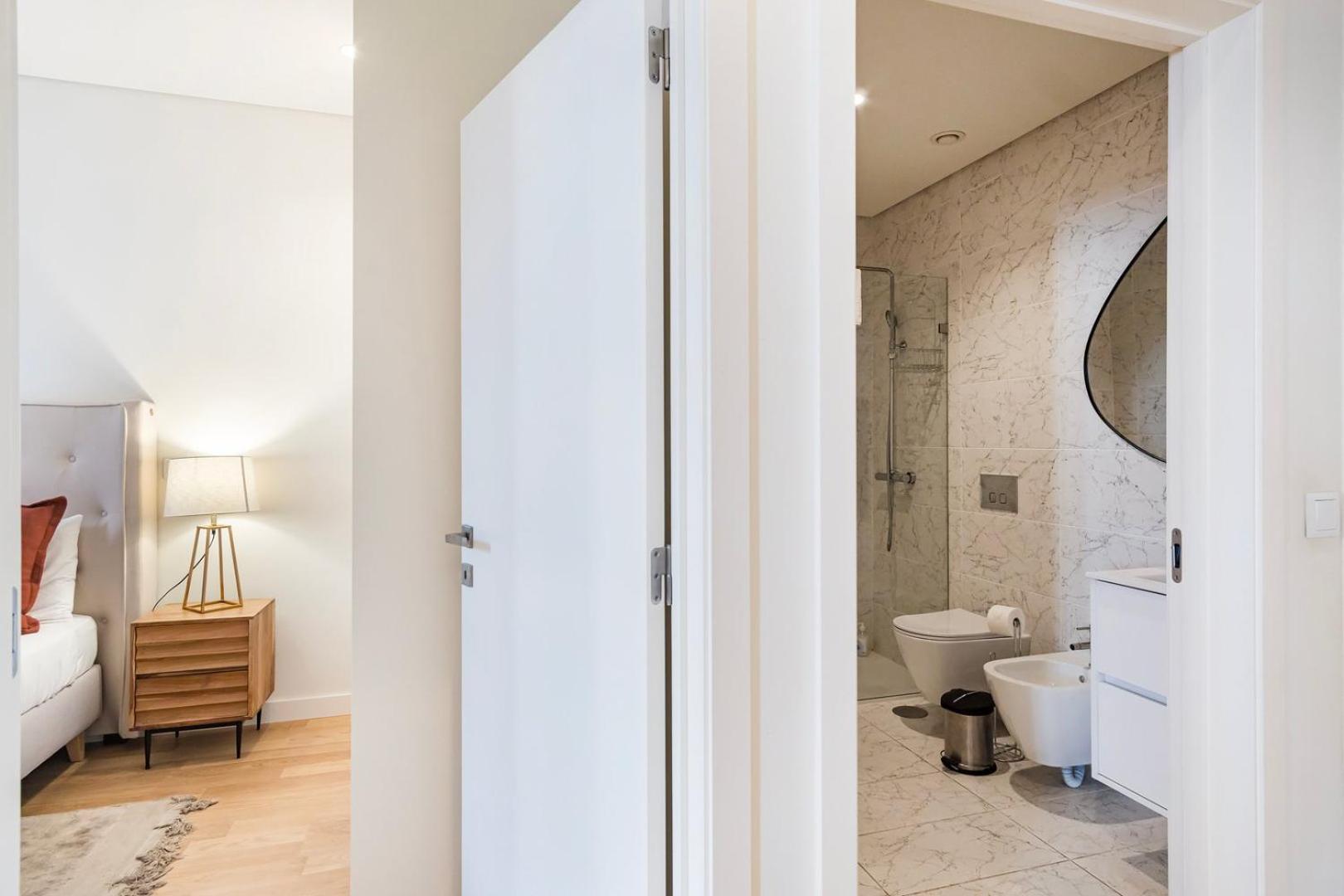 Guestready - A Secret Passage In Porto Apartment Exterior photo